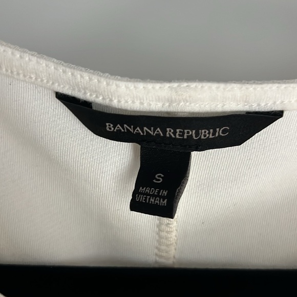 Jeweled Banana Republic top size Small. - Picture 2 of 2